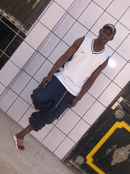 weuz un ami